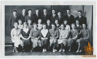 Photographic Print, grade XII / 12, 1936 / 1937, high school graduation