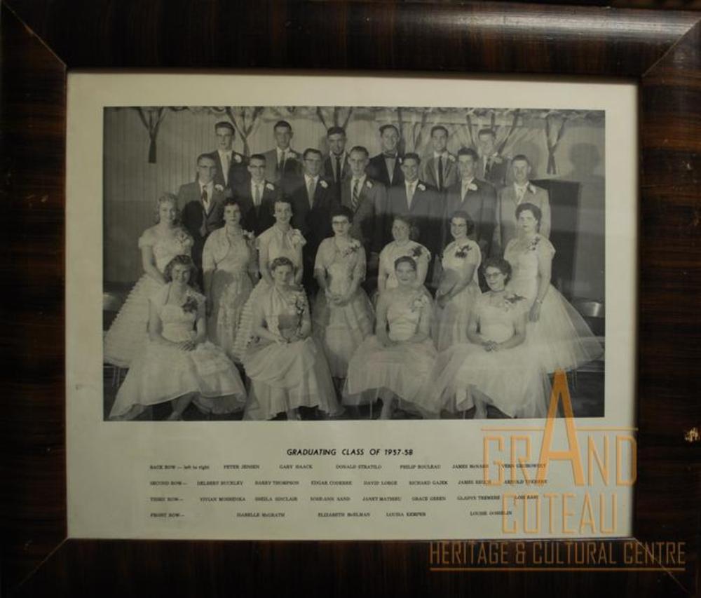 Photographic Print, grade XII / 12, 1957 - 1958, graduates