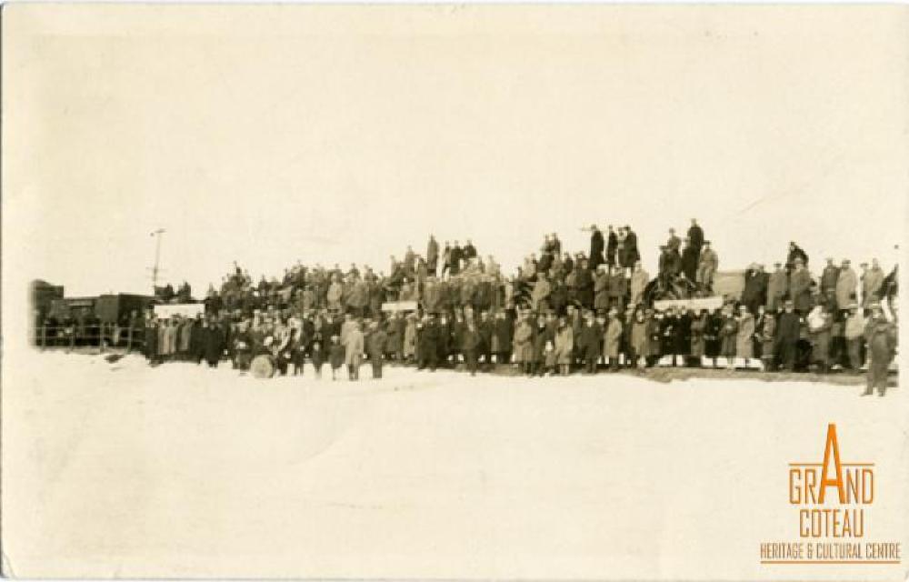 Photographic postcard