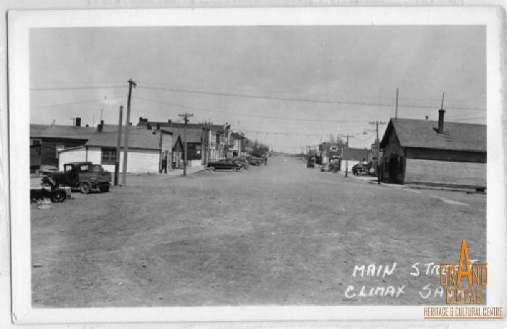 Photographic postcard
