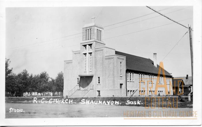 Photographic postcard
