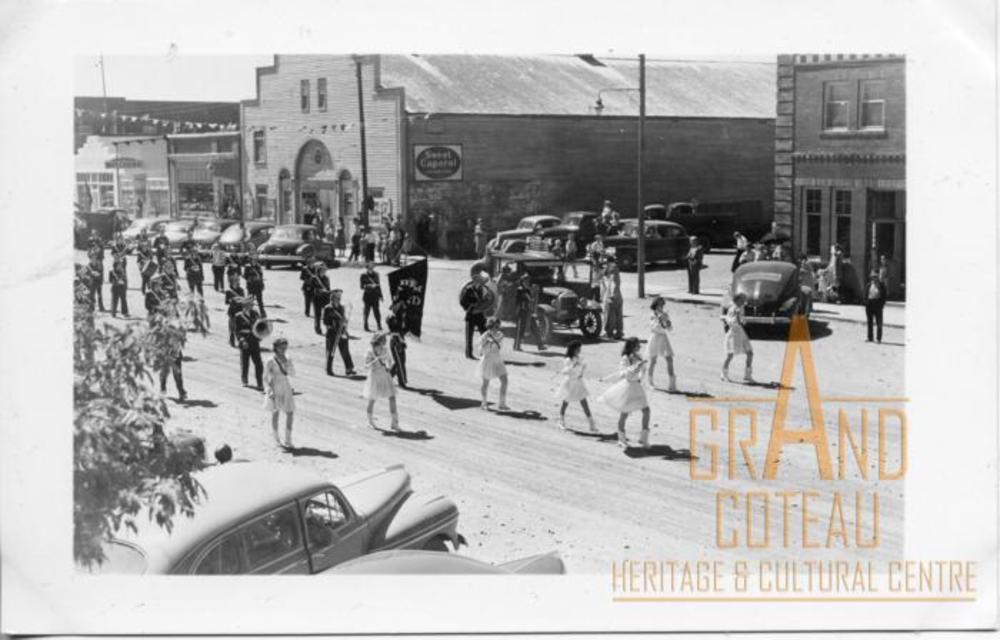 Photographic postcard