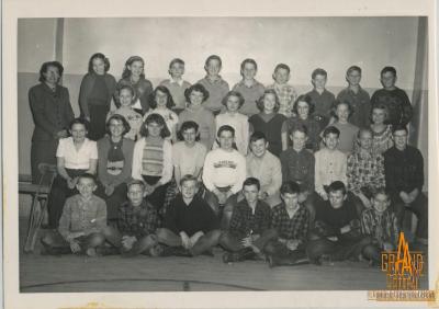 Photograph, grade VII / 7, 1953 / 1954