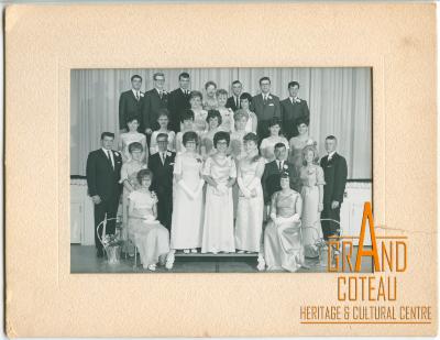 Photographic Print, grade XII / 12, 1965 - 1966, graduates