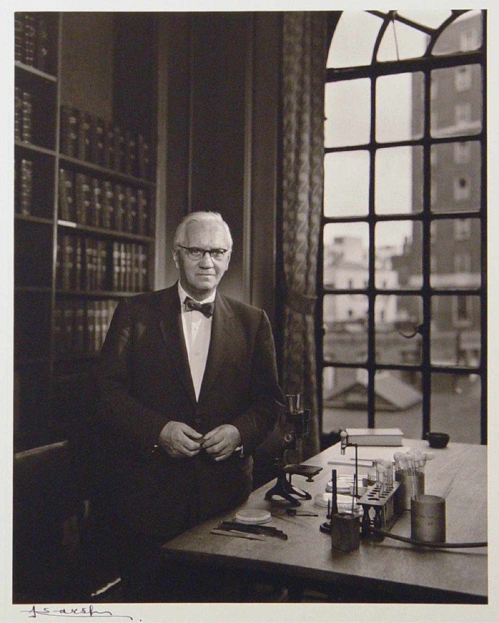 Sir Alexander Fleming