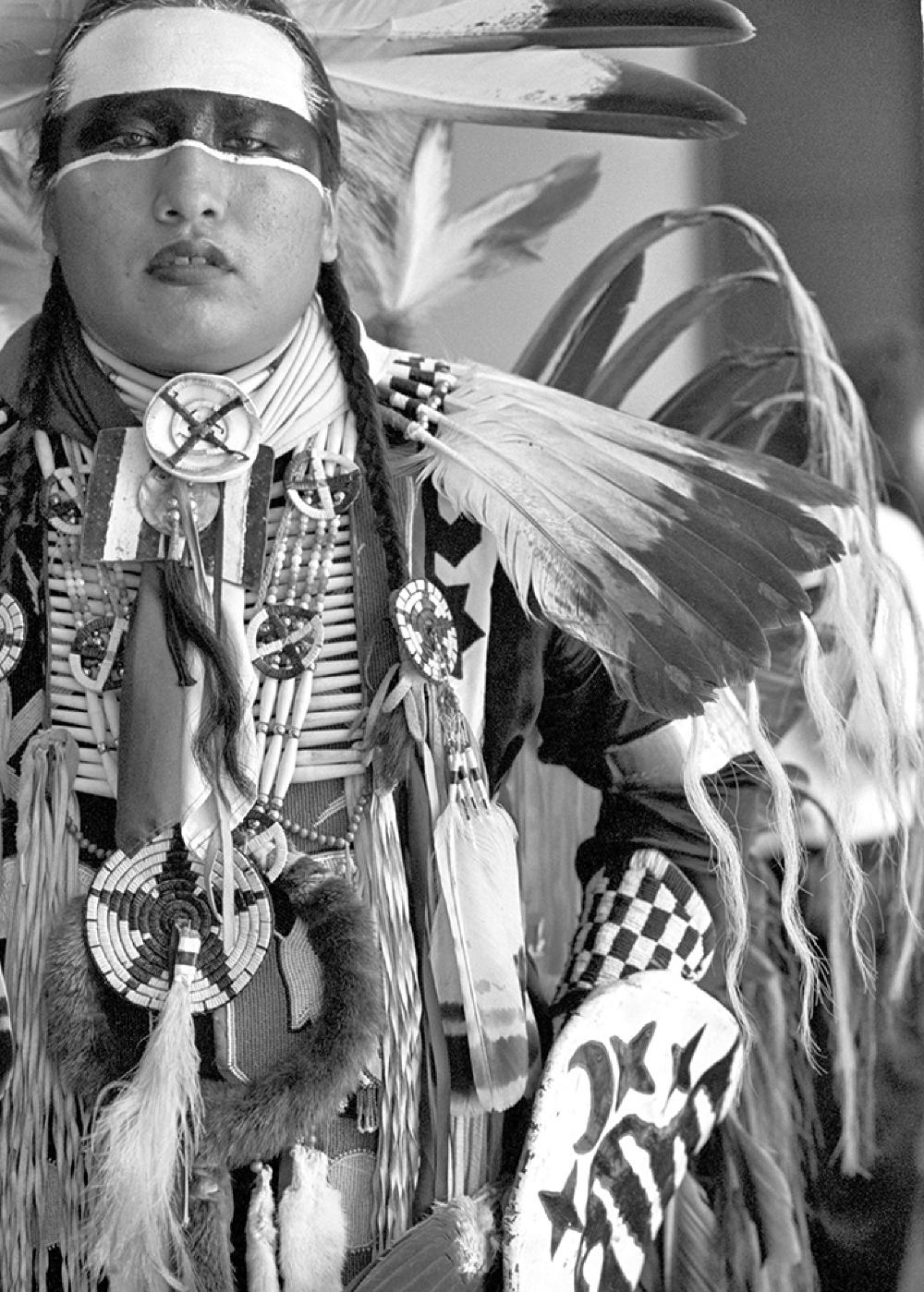 Returning the Gaze, Timothy l. White Eyes, Oglala/Lakota, 1991, Winnipeg, Manitoba