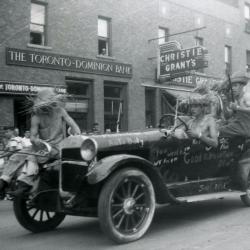 Parade (c.1957)