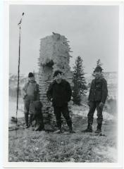 Photograph of Chimney Coulee, Frank Bennett, Archie Crawford and Corky Jones