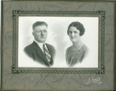 Conrad & Winnifred Dahl Wedding (c.1920s)