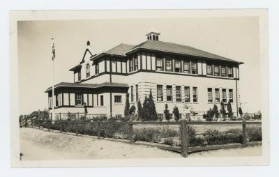 Swift Current Collegiate Institute (c.1920)