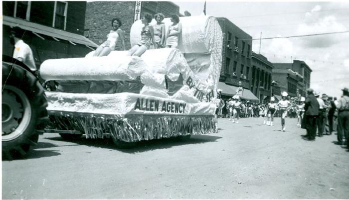 Frontier Days Parade Allen Agencies Float (c.1955)