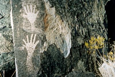 Three Rivers, Petroglyphs of Mystery 