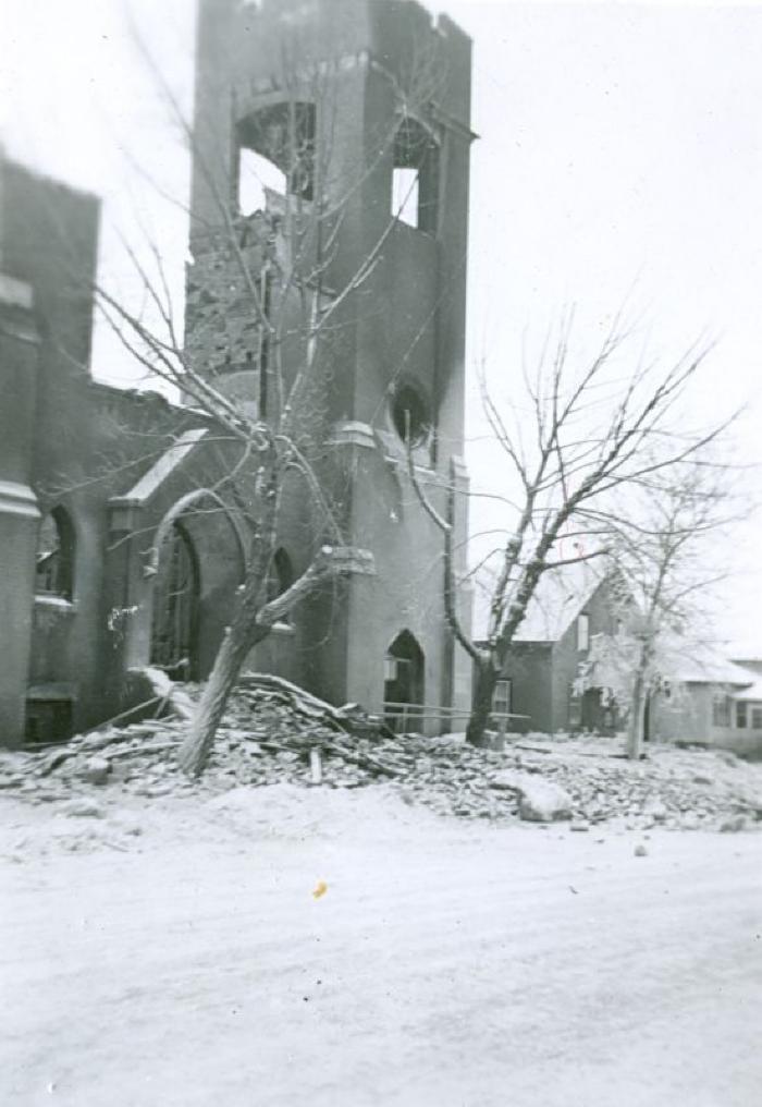 Metropolitan Methodist Church Fire, Swift Current (1946-12-29)