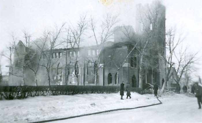 Metropolitan Methodist Church Fire, Swift Current (1946-12-29)