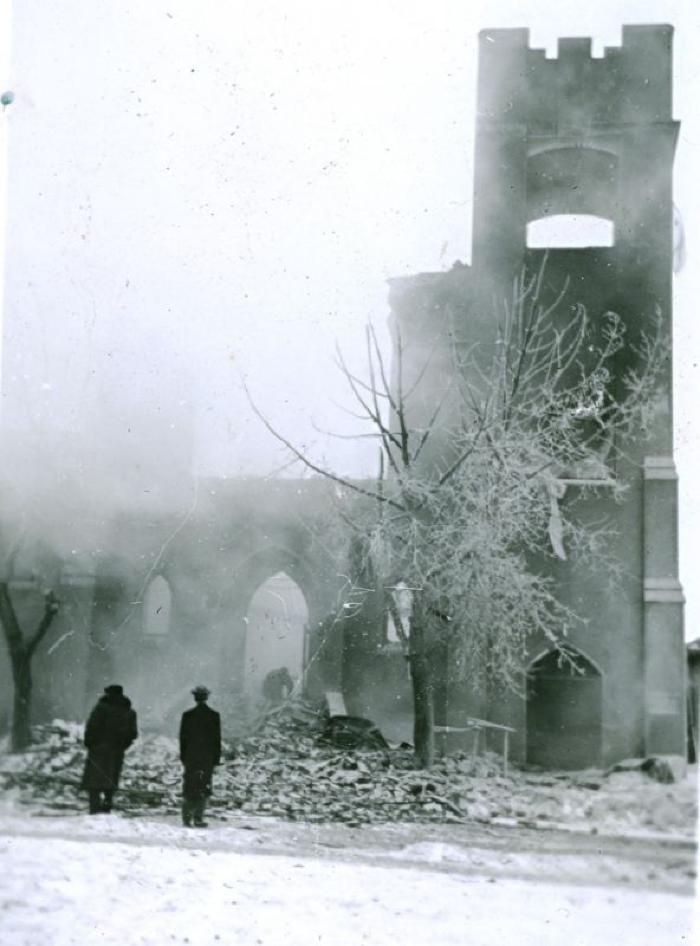 Metropolitan Methodist Church Fire, Swift Current (1946-12-29)