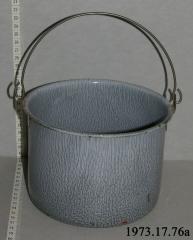 Enamelled Quart Pail