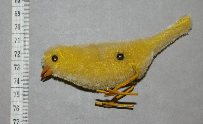 Pick Pick Wind-Up Toy Bird