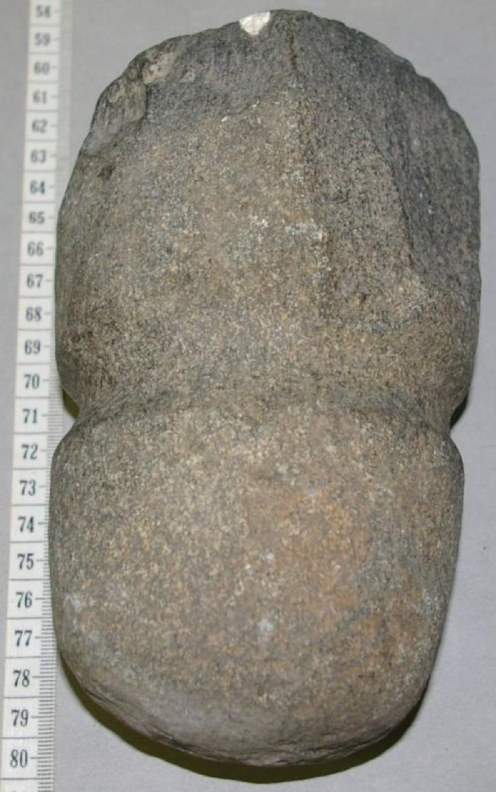 Grooved Hammerstone