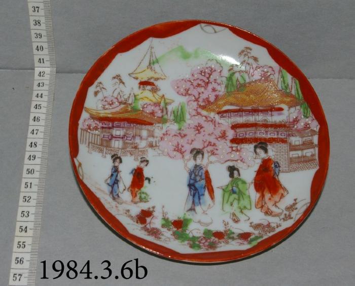 Saucer With Japanese Scene