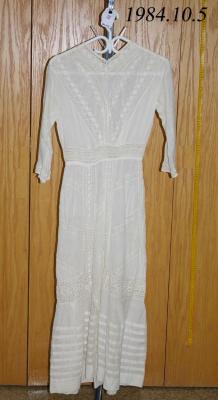 White Cotton Dress (1918)