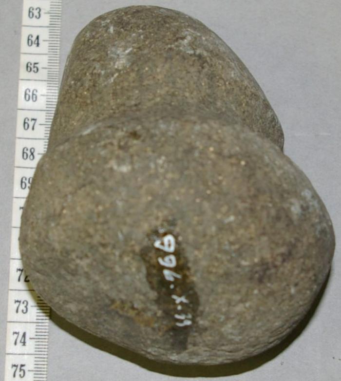 Grooved Hammerstone