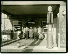 Harry’s Service Station (c.1937);Harry’s Service Station (c.1937)