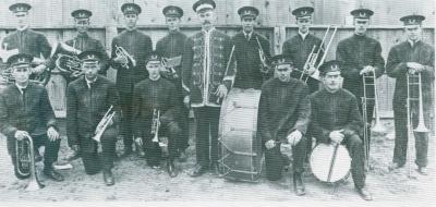 Photograph: Swift Current Town Band;Swift Current Town Band (c.1915);Swift Current Town Band (c.1915)