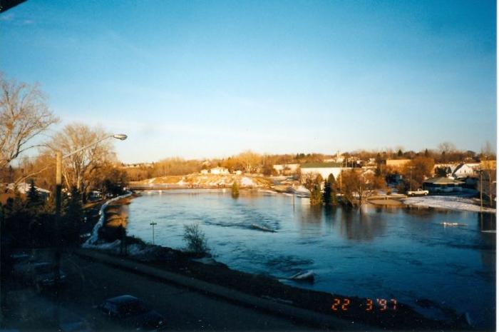 Swift Current Creek Flood (1997-03-22)