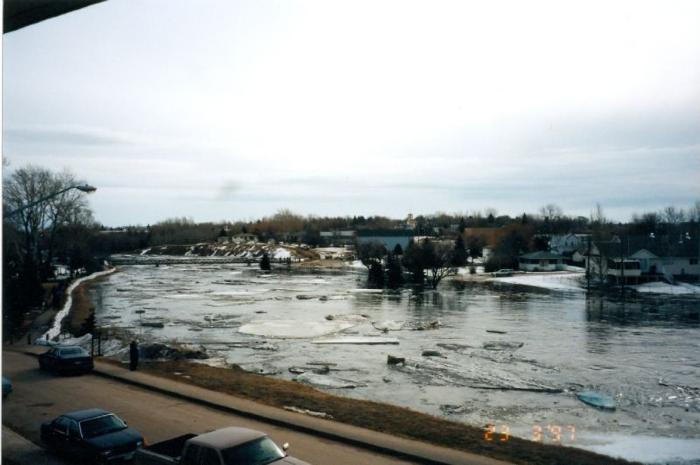 Swift Current Creek Flood (1997-03-23)