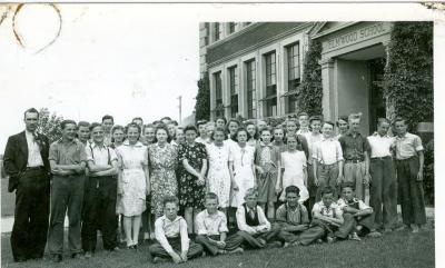 Elmwood School Grade Eight Class, Swift Current (1940-1941)