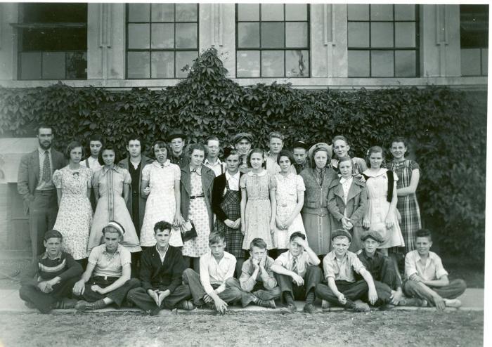 Elmwood School Class, Swift Current (c.1930s)