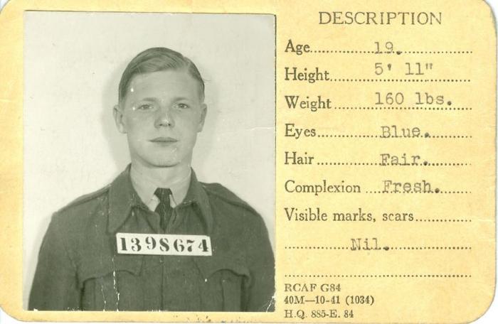 Thomas P Payne Identification Card (1943-06-22)