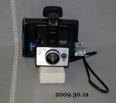 Polaroid Square Shooter 2 Instant Land Camera (c.1970s);Polaroid Square Shooter 2 Instant Land Camera (c.1970s);Poloroid Camera