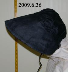 Black Bonnet;Sateen Bonnet;Sateen Bonnet