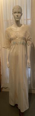 Ladies Nightgown