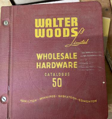 Book: Walter Woods - Hardware Book