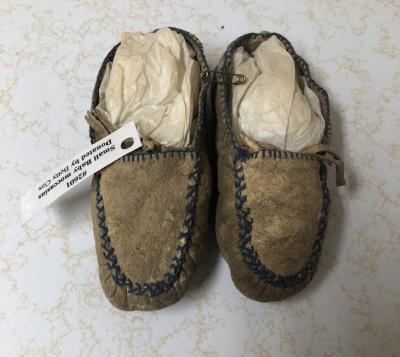 Small Baby moccasins