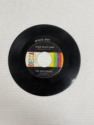 45 rpm. Record: <i>The Irish Rovers</i>.