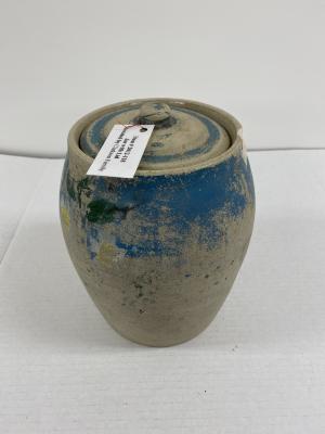 Jar with lid 