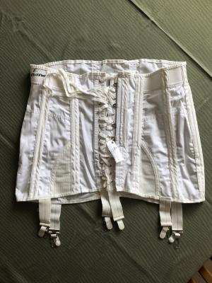 White Girdle - belonged to Margaret Shepherd