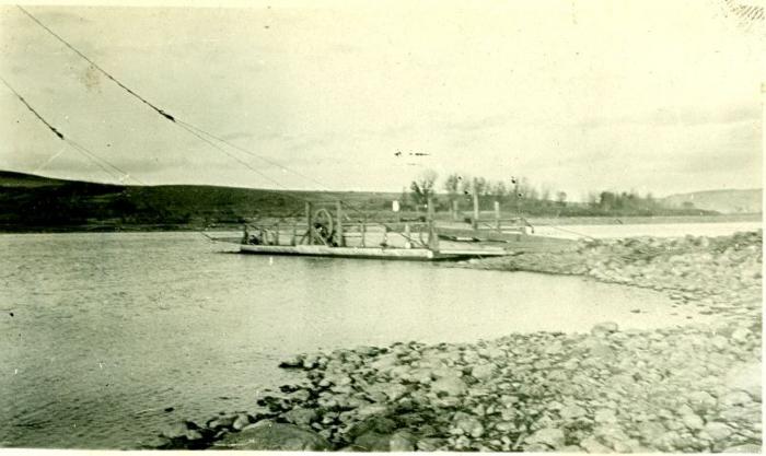 Saskatchewan Landing Ferry (c.1930s)