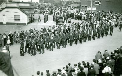 Parade Postcard (1942)