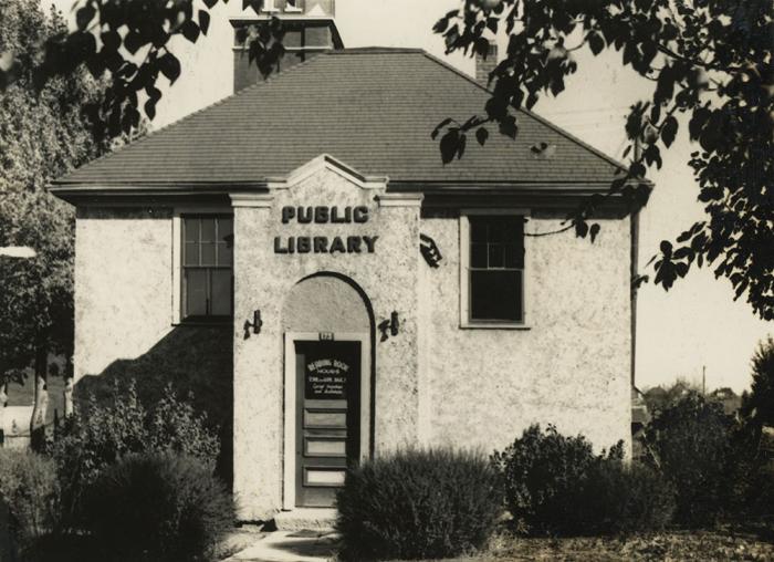 Swift Current Public Library (1942)