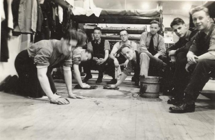 Domestic Night, Air Base (1942)