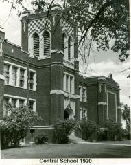 Central School (1920)