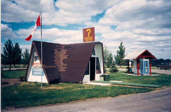 Tourist Information Booth (1985)