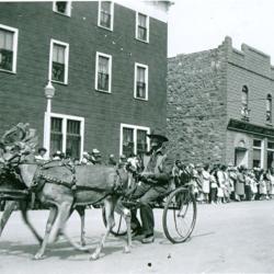 Parade (c.1944)