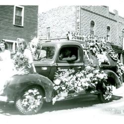 Parade (c.1946)