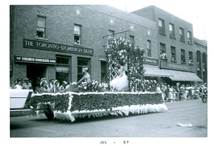 Parade (c.1957)