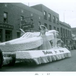 Parade (c.1957)